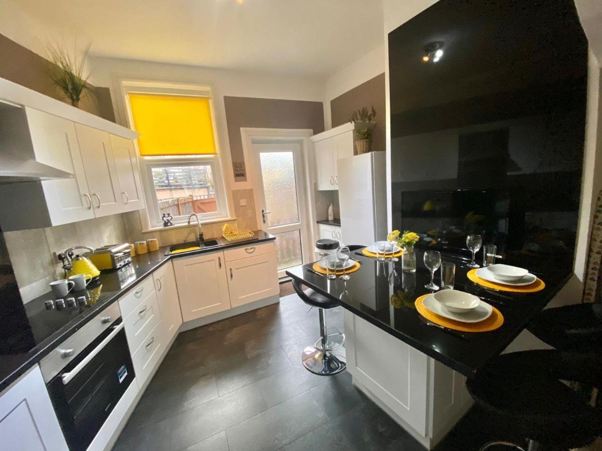 Blackpool Abode - The Buttercup Suite Exteriör bild